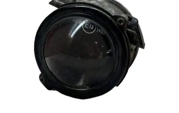 Lexus RX 330 - 350 - 400H Front fog light E131407 02BE131407