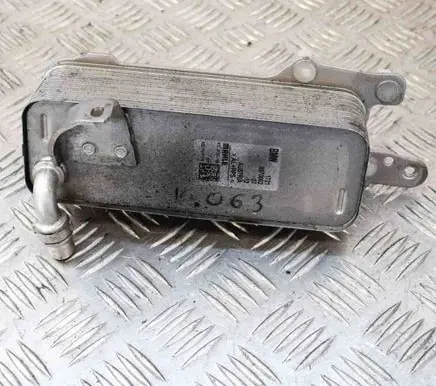 Engine oil radiator