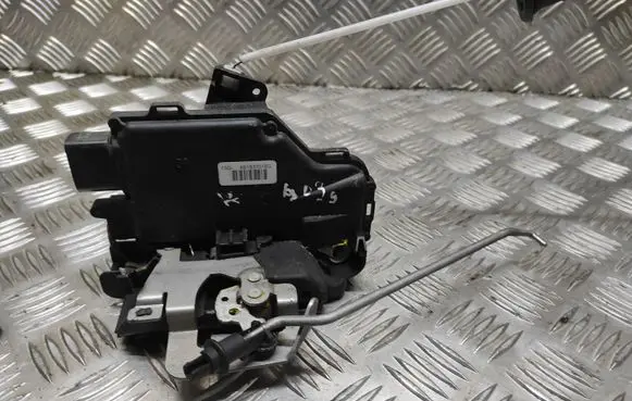 Citroen Berlingo Front door lock