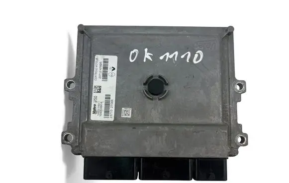 Renault Clio IV Engine control unit/module ECU 237104789R 237102706R