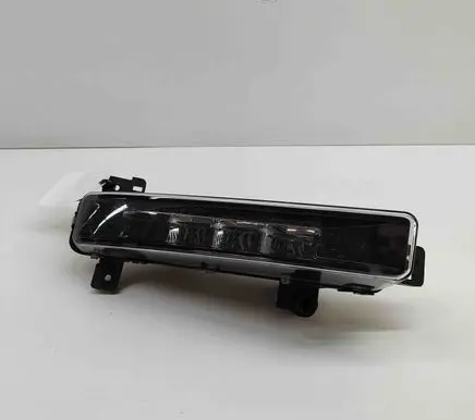 BMW 5 G30 G31 Front fog light 89250243