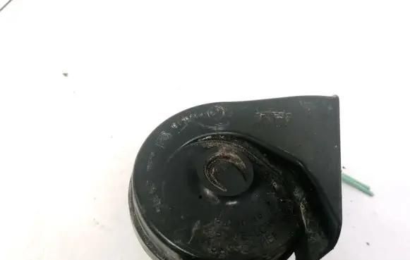 Renault Laguna II Horn signal e30055306