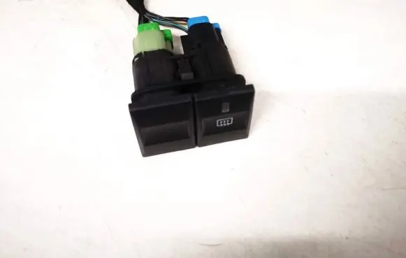 Ford Mondeo Mk III Windscreen/window heater switch 1s7t18c621aa 1s7t-18c621-aa