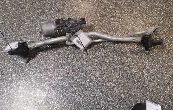 Ford Focus Front wiper linkage and motor 0390241731 4M5117508AA