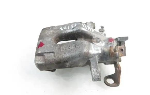Volkswagen Polo III 6N 6N2 6NF Rear brake caliper 