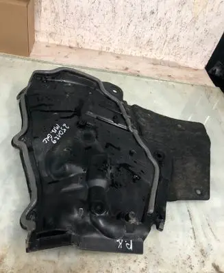 Mercedes-Benz GLC C254 Heat shield in engine bay A2546200100
