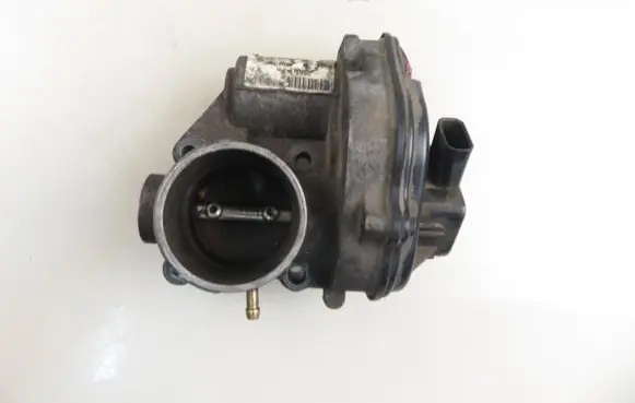 Ford Focus Throttle body valve VP2S6U9E927F VP4F9U9E928BA