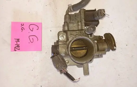 Mazda 323 Throttle body valve 9702
