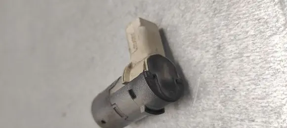 Audi A6 S6 C5 4B Parking PDC sensor 4687920A