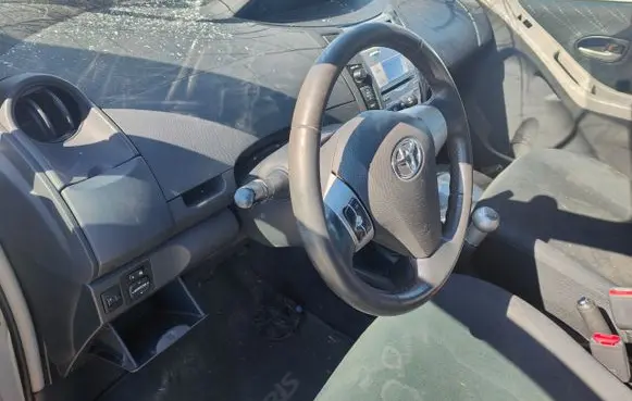 Toyota Yaris Airbag set with panel 
