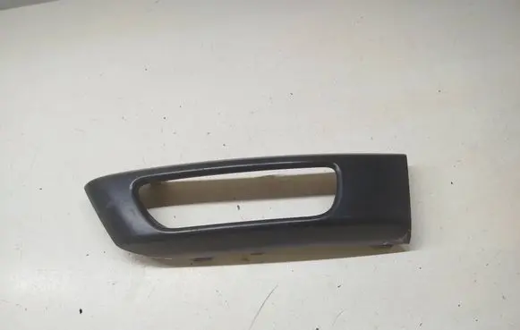 Land Rover Range Rover Sport L494 Front fog light trim/grill DK6215B217BA DK6215B217CA