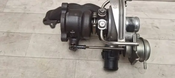 Dacia Lodgy Turbo 1441087662R 8201165362 13040300707