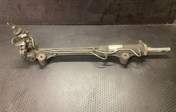 Volkswagen Touareg I Steering rack 7832478