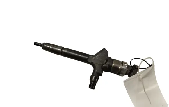 Fuel injector