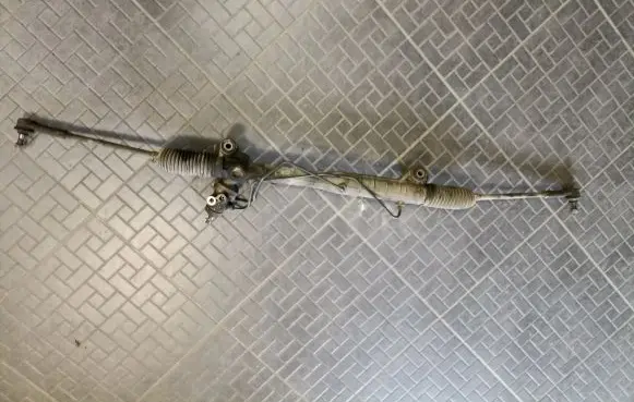 Suzuki Grand Vitara II Steering rack 6100862 65J50