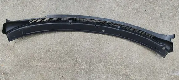 Volkswagen Transporter - Caravelle T5 Wiper trim 7H1819403A