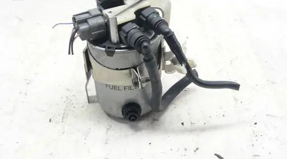 Renault Koleos I Fuel filter housing brak