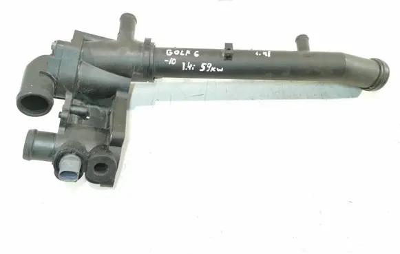 Volkswagen Golf VI Engine coolant pipe/hose 032121111