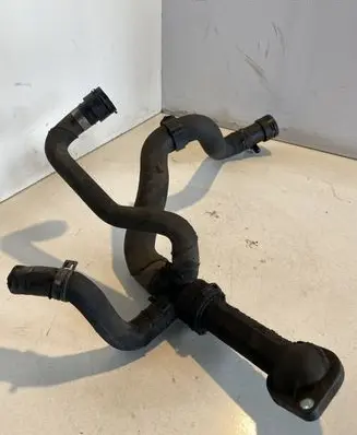 Audi A5 8T 8F Engine coolant pipe/hose
