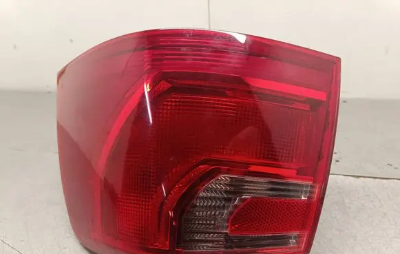 Seat Alhambra (Mk2) Rear/tail lights 7N5945096F 89504975 8950497563ZU
