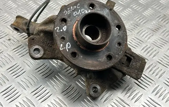 Renault Scenic III - Grand scenic III Front wheel hub spindle knuckle