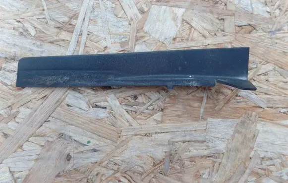 Opel Corsa D Fender end trim 13232232