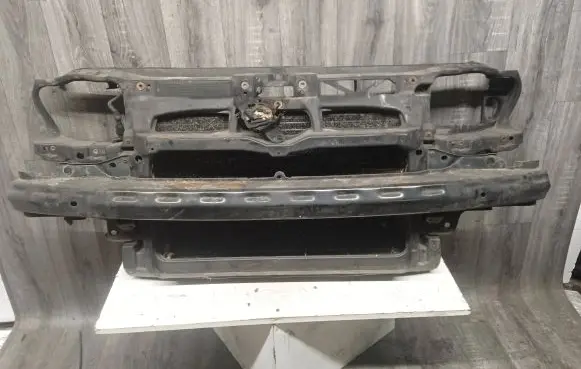 Volkswagen Golf IV Radiator support slam panel 1j0806636 1J0121207 5D2351