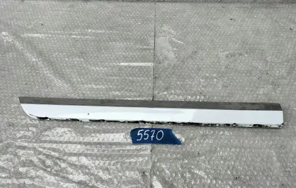 Volkswagen PASSAT B8 Rear door trim (molding) 3G0854950K