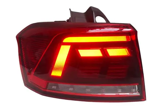 Volkswagen PASSAT B8 Rear/tail lights 3G9945095G F03745000C ZSBSBBR
