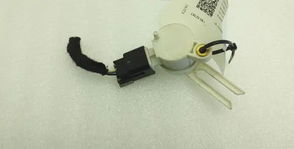 Chevrolet Cruze Brake pedal sensor switch 15192340