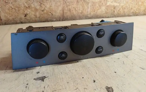 Opel Vectra C Climate control unit 13128712