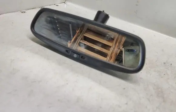 Peugeot 407 Rear view mirror (interior)