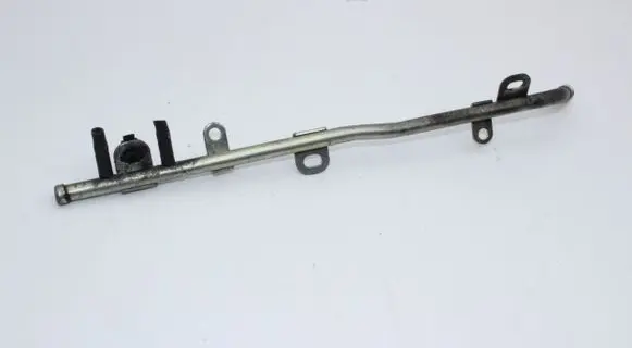 Mitsubishi ASX Fuel line pipe