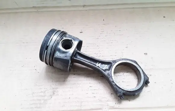 Volkswagen Touareg I Piston with connecting rod 07ZA 81L112