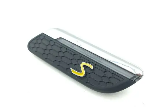 Mini One - Cooper F56 F55 Fender trim (molding) 9679007