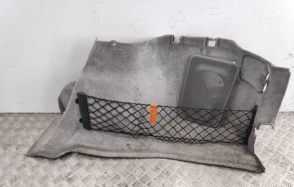 Trunk/boot side trim panel