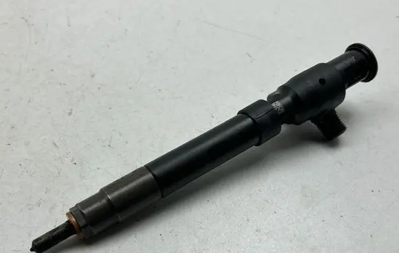 Ford Mondeo MK V Fuel injector 9674984080 0161LH04R36 28388960