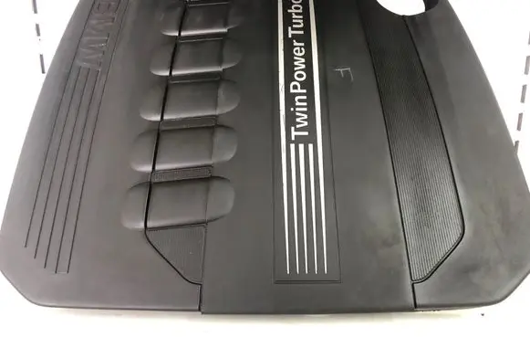 BMW 5 F10 F11 Engine cover (trim) 7890575