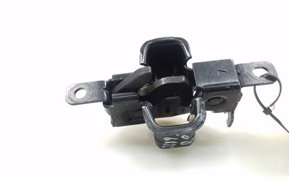 Mercedes-Benz S W221 Engine bonnet (hood) release handle A2218800160