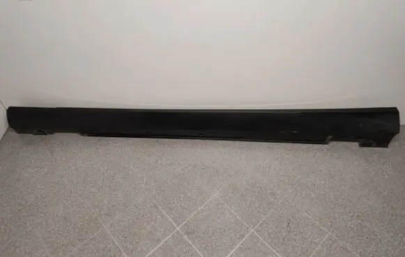 Mercedes-Benz E W212 Sill A2126900140