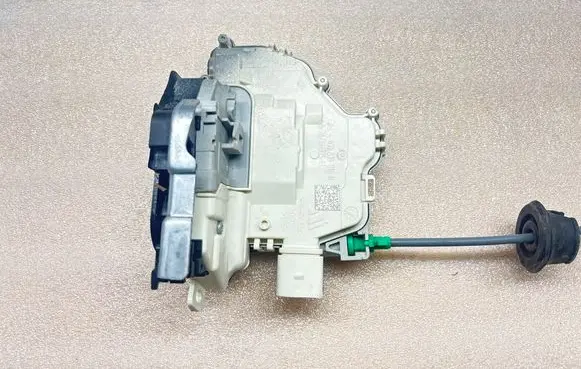 Audi Q5 SQ5 Rear door lock 4G0839016H