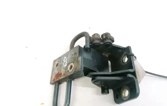 Audi A6 S6 C6 4F Rear door lower hinge 8E0833411