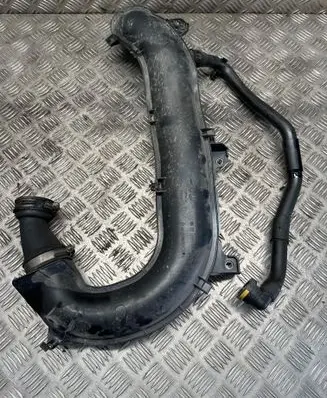 Intercooler hose/pipe