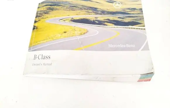 Mercedes-Benz B W245 Owners service history hand book