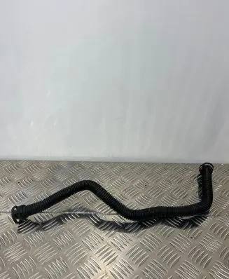 Audi A7 S7 4G Breather hose/pipe 06E133817AD