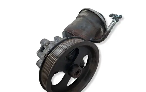 Toyota Corolla Verso AR10 Power steering pump 4431005120