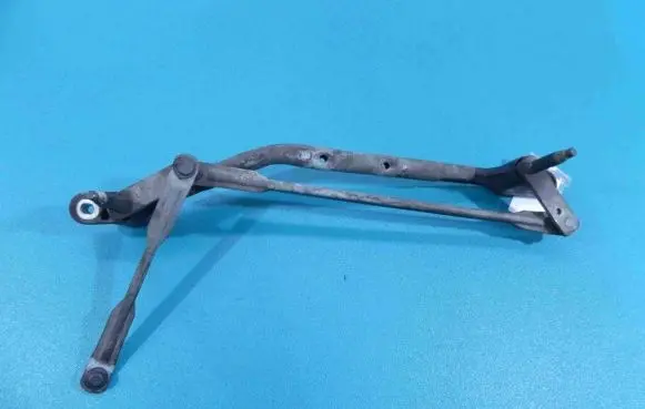 Front wiper linkage