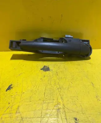 Renault Clio III Front door exterior handle 226526
