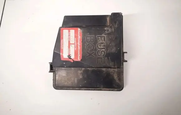Mazda Premacy Fuse box cover mazdac100