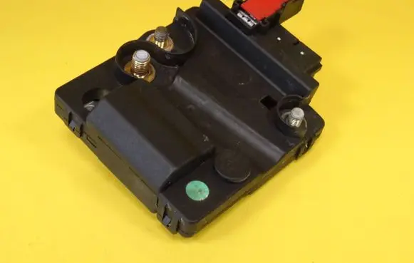 Mercedes-Benz S W220 Battery relay fuse 2205460241